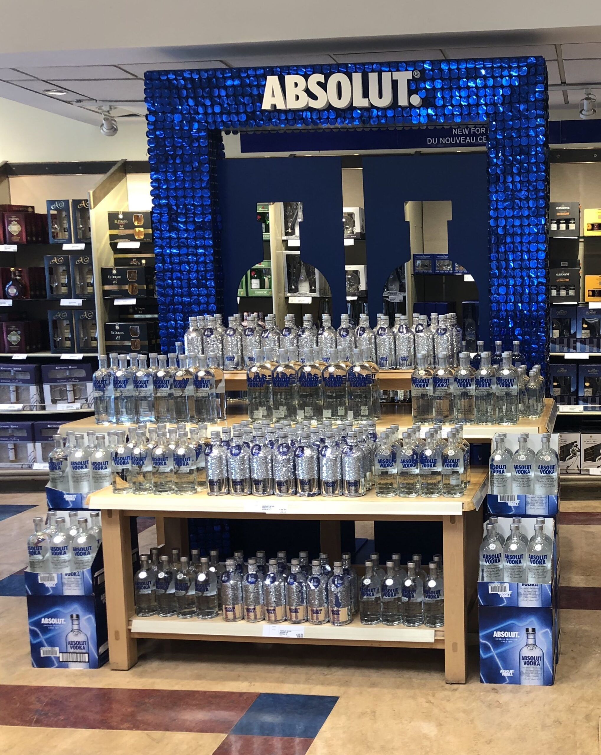 Absolut | Retail Displays