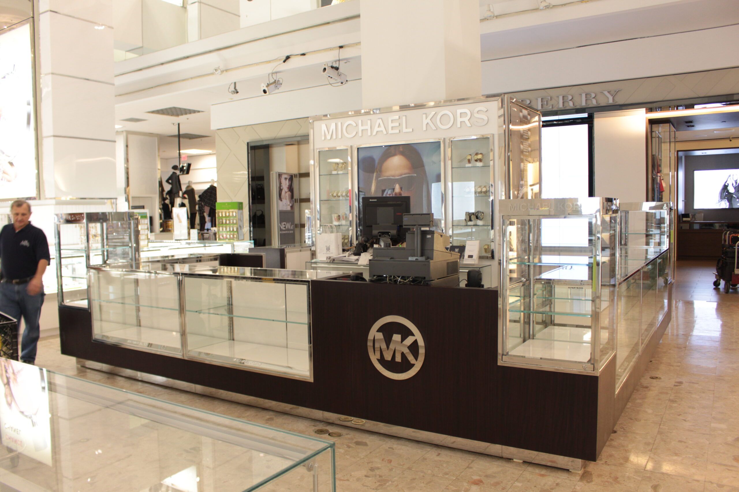 Michael Kors | Retail Displays