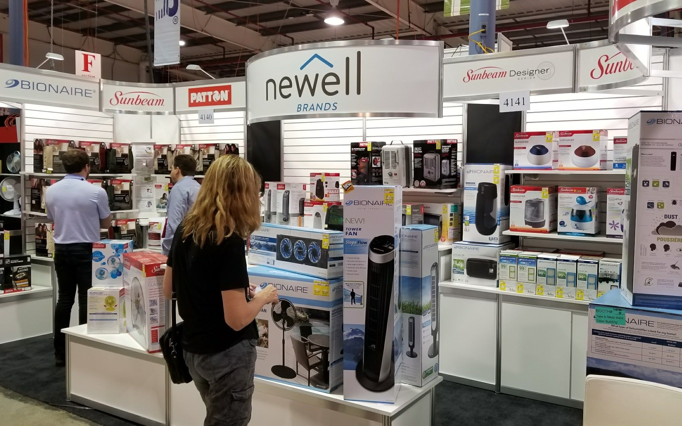 Newell | Displays & Exhibits